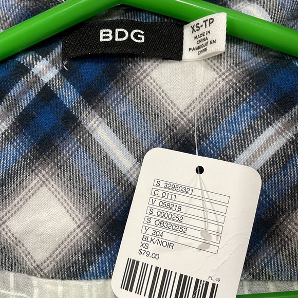 BNWT Flannel with Lace Underlay! - Picture 4 of 6